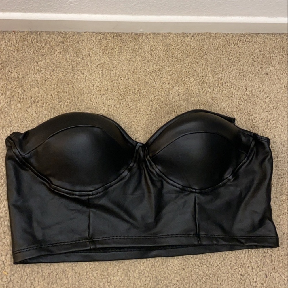 Faux leather crop top sweetheart neckline